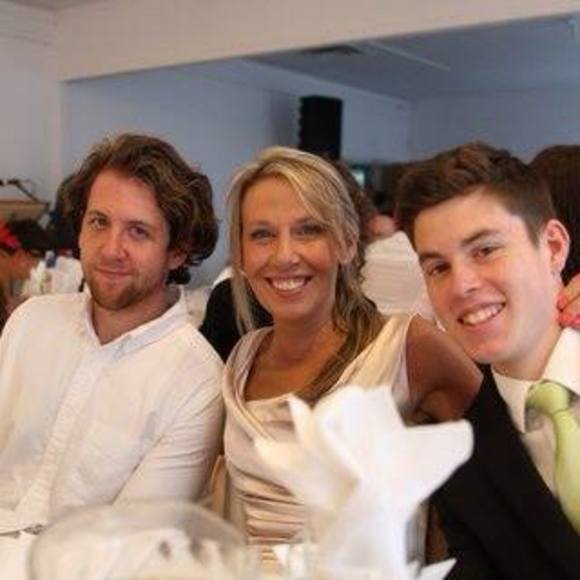 Meet your Posher, Linda - Picture 1 of 1